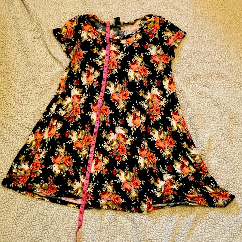 Floral flexible dress